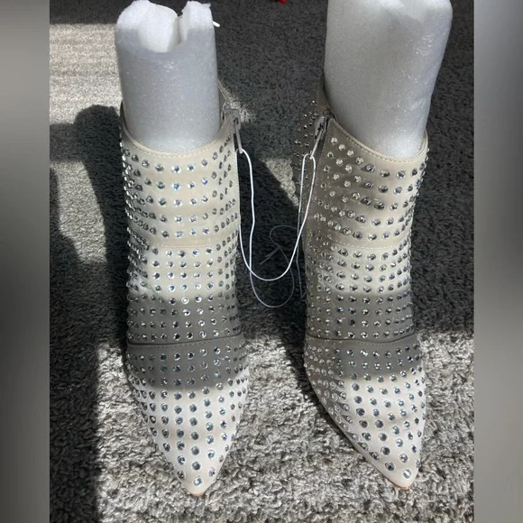 Steve Madden Primerra Booties - Picture 12 of 15